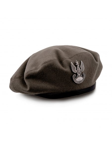 Historyczny beret z sukna wełnianego