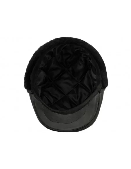 Czarna czapka męska na zimę z daszkiem - sklep z czapkami warszawa