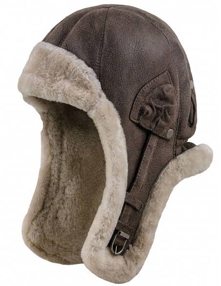 Brązowe modne męskie nakrycie głowy na zimę - polska czapka