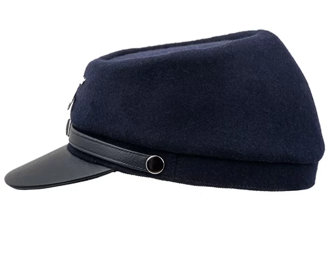 Replika historyczna czapki kepi konfederatki uszyta z najwyższej jakości wełny 